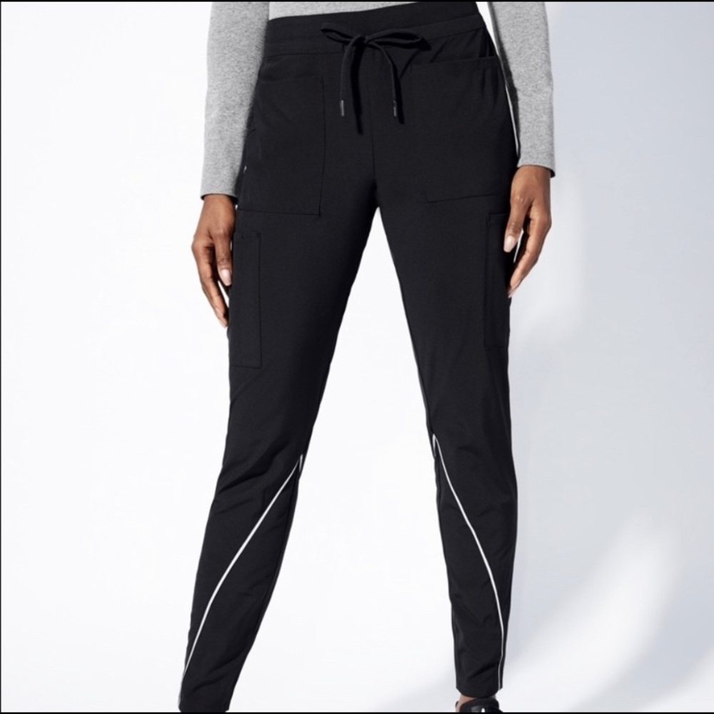 Jaanuu skinny scrub pant
